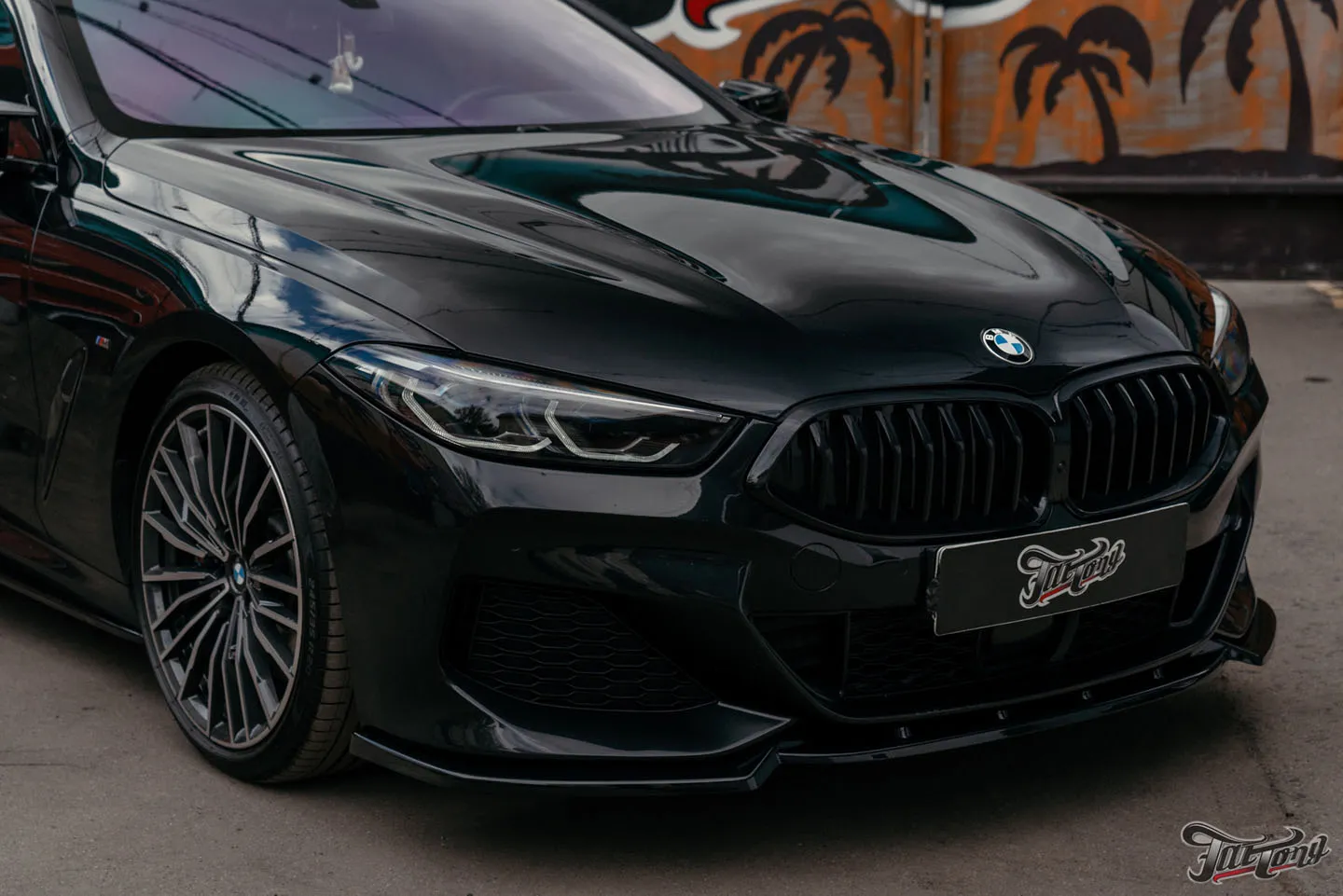 Окрас и установка обвеса, полный антихром для BMW 8